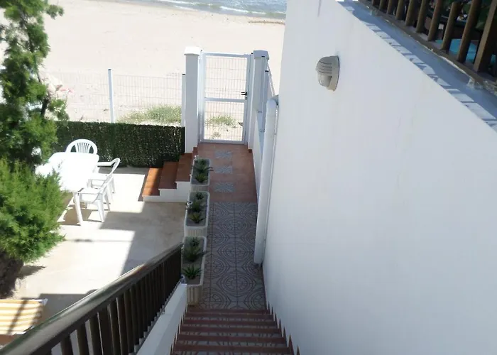 Primera Linea De Playa Wifi Gratis * Denia